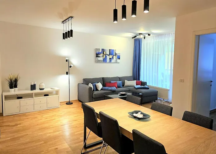 The Chic Estate Daire *