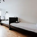דירה The Chic Estate
